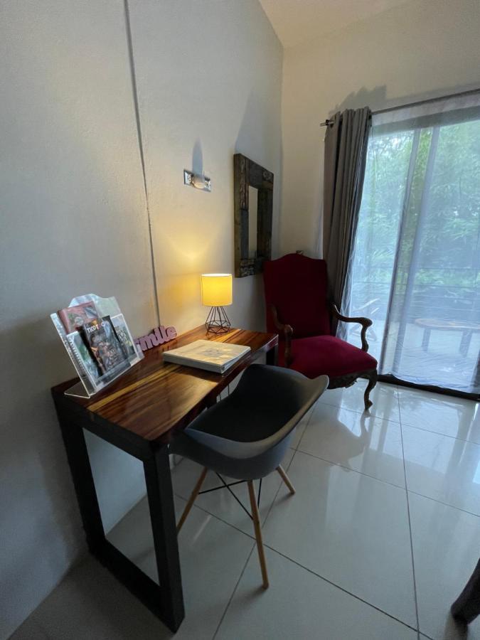 Tamarindo Sunshine Hotel Екстериор снимка